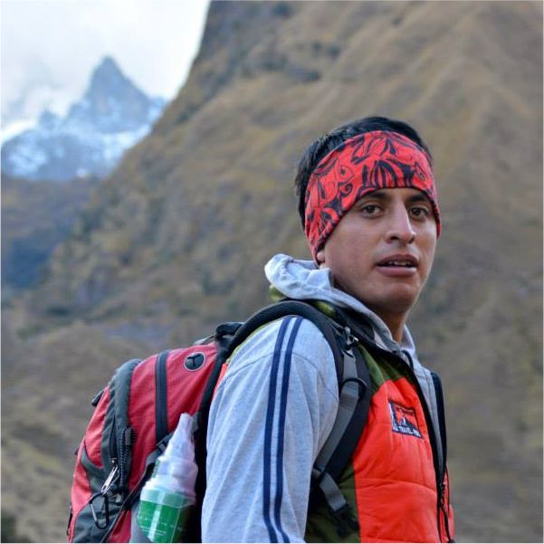 Tour Guides in Machu Picchu 