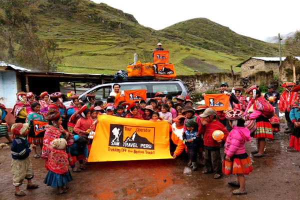 tours peru machu picchu