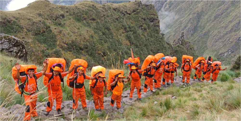 inca trail to mchu picchu our orange crushers porters