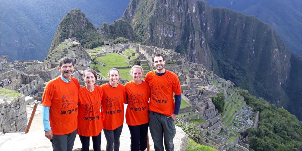 lares trek or inca trail