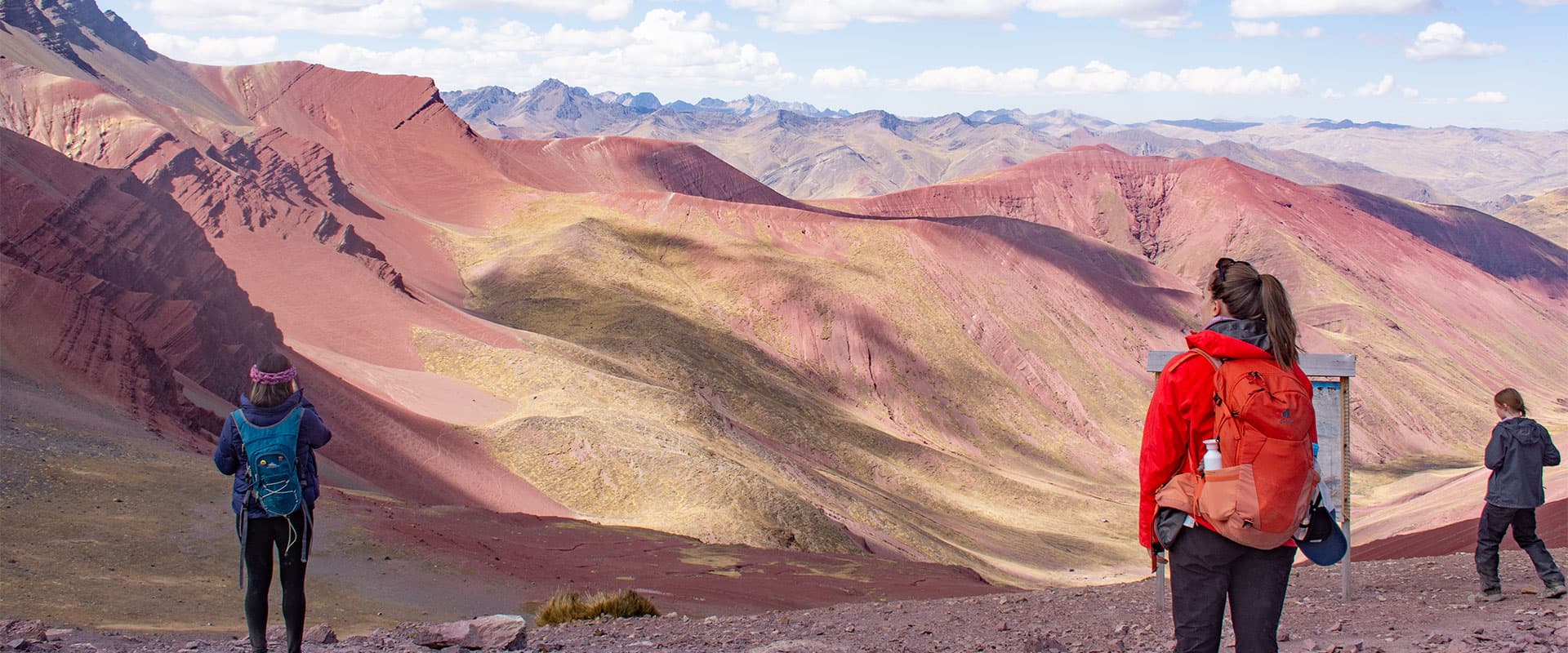 Rainbow mountain Trek Peru