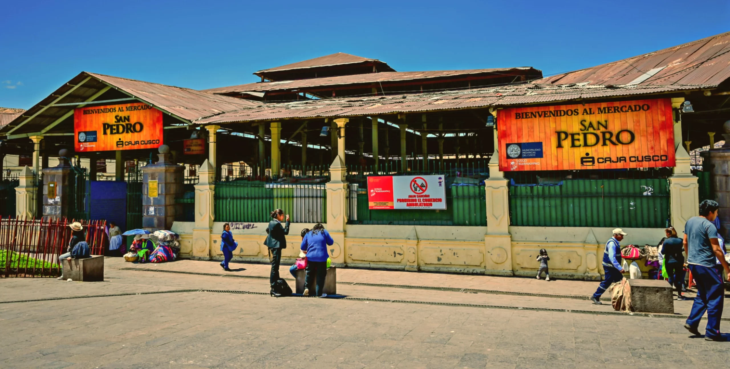 sam pedro market cusco